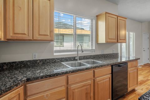 Tiny photo for 909 E ROSEBUD CT, Draper, UT 84020 (MLS # 2142334)