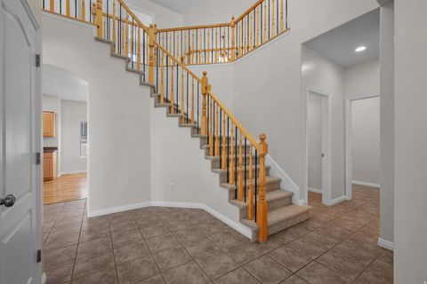 Tiny photo for 909 E ROSEBUD CT, Draper, UT 84020 (MLS # 2142334)