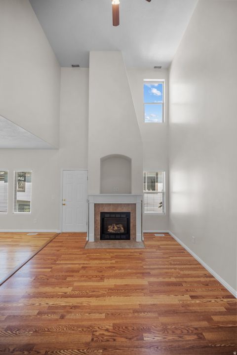 Tiny photo for 909 E ROSEBUD CT, Draper, UT 84020 (MLS # 2142334)