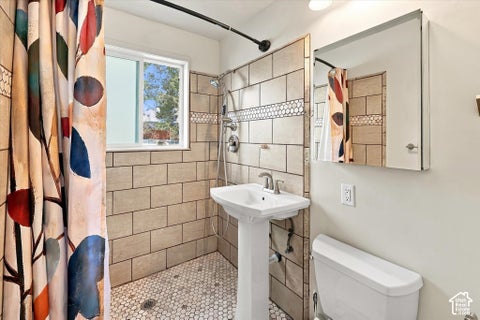 Tiny photo for 252 W 4900 ST S, Washington Terrace, UT 84405 (MLS # 2191773)