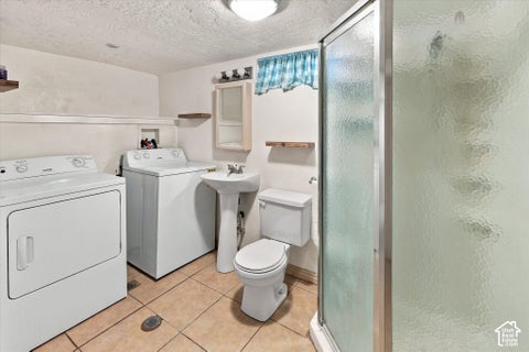 Tiny photo for 252 W 4900 ST S, Washington Terrace, UT 84405 (MLS # 2191773)