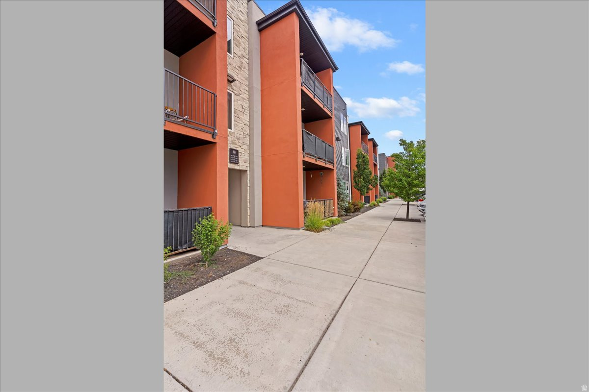 WEST SQUARE CONDOMIN - Residential