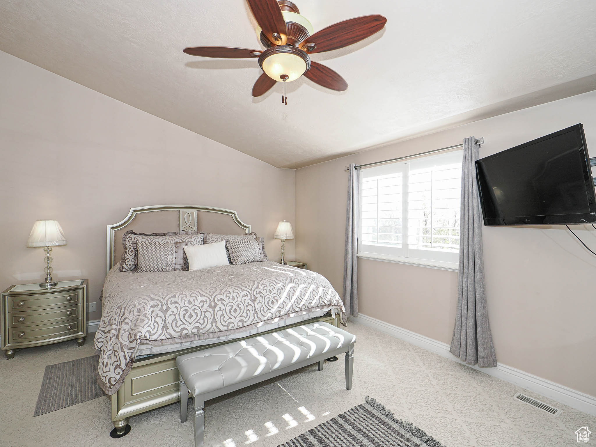 7956 S Cricket Ln, West Jordan, Utah image 20