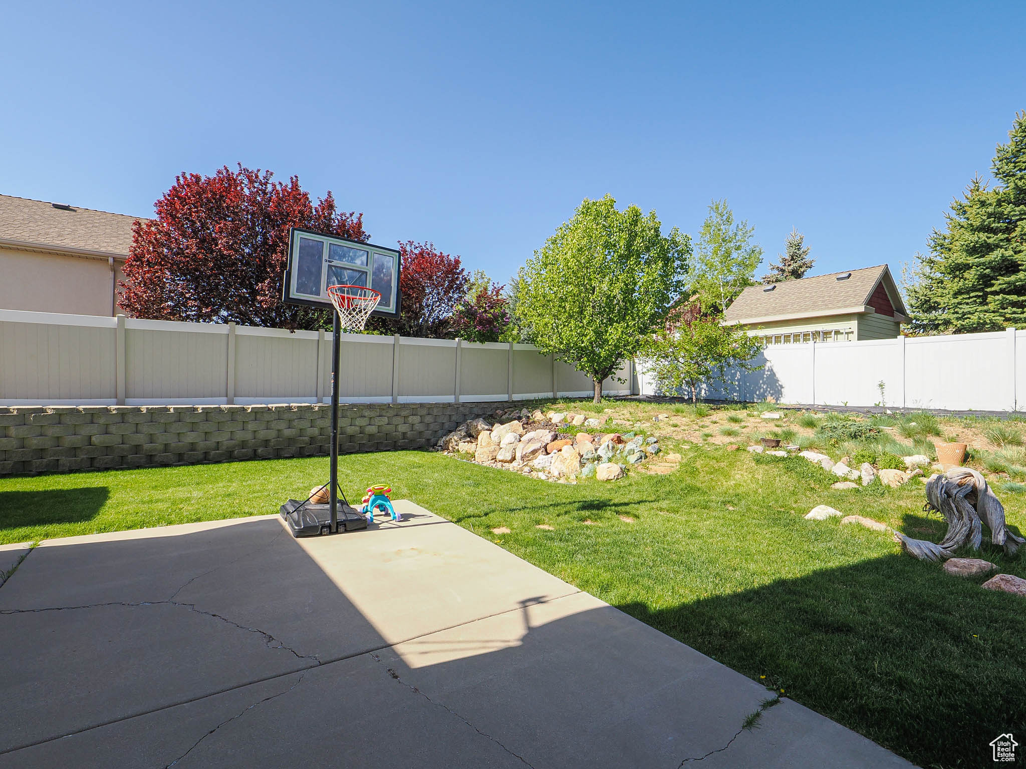7956 S Cricket Ln, West Jordan, Utah image 40