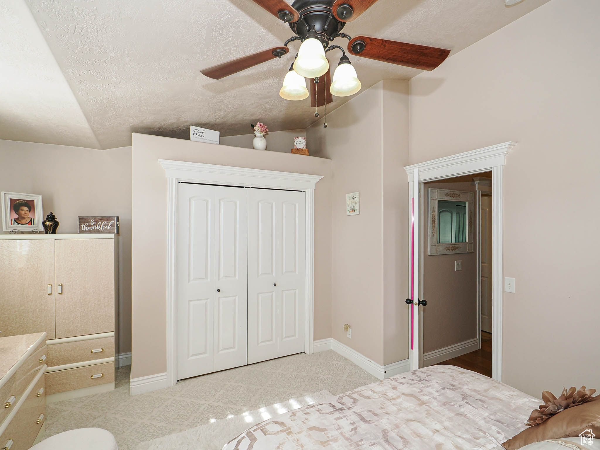 7956 S Cricket Ln, West Jordan, Utah image 32