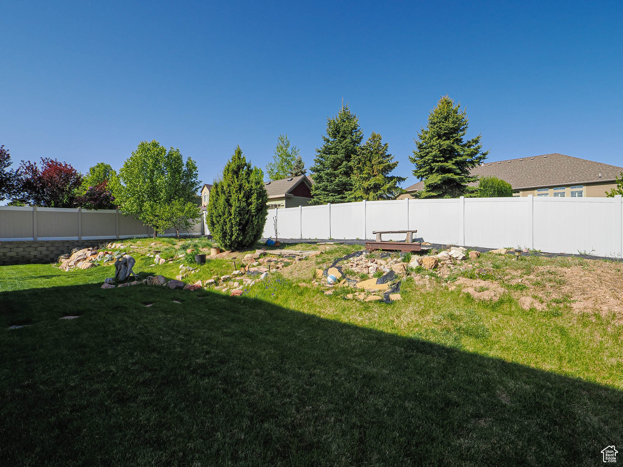 7956 S Cricket Ln, West Jordan, Utah image 37