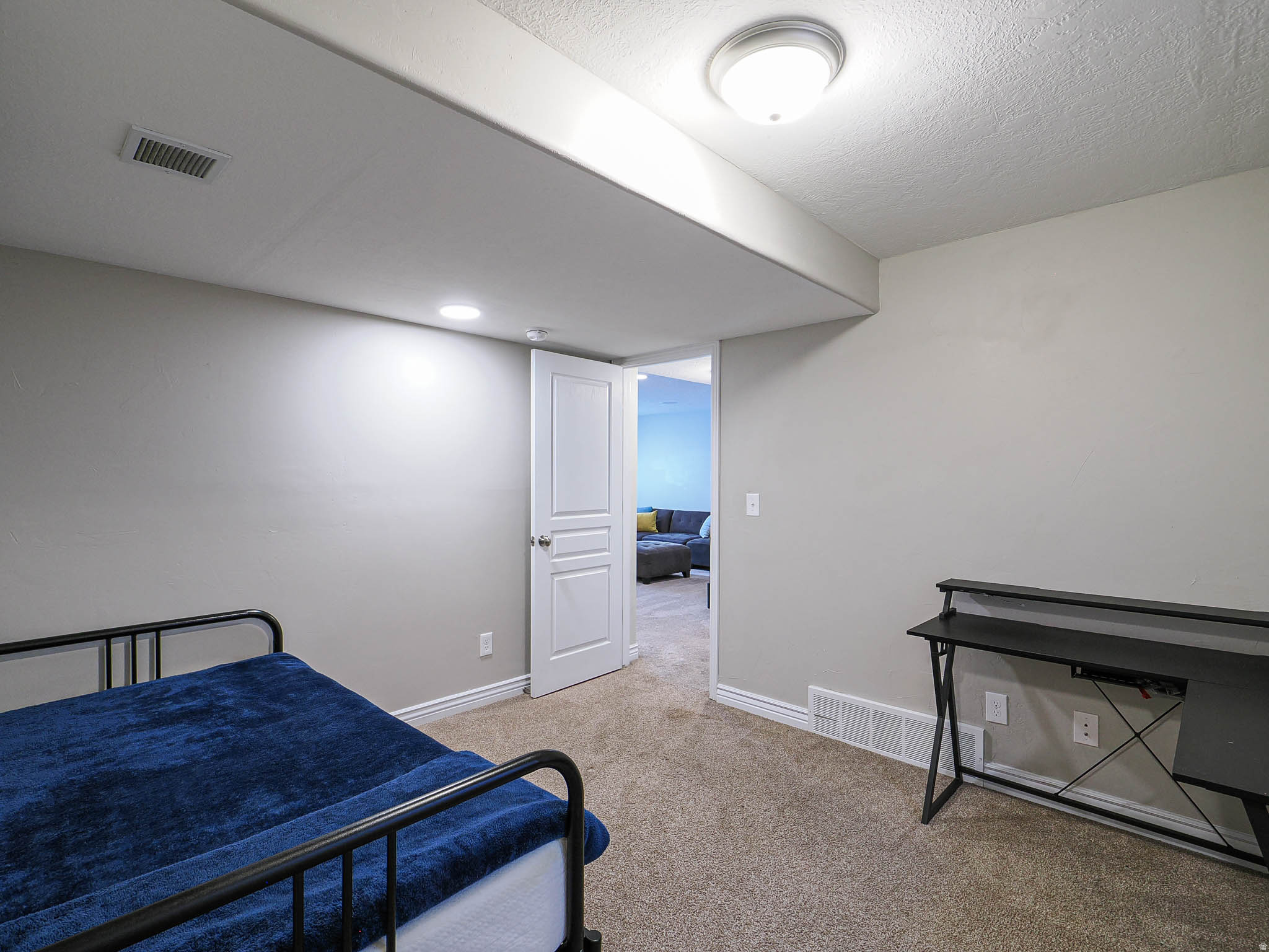 DAYBREAK - Residential