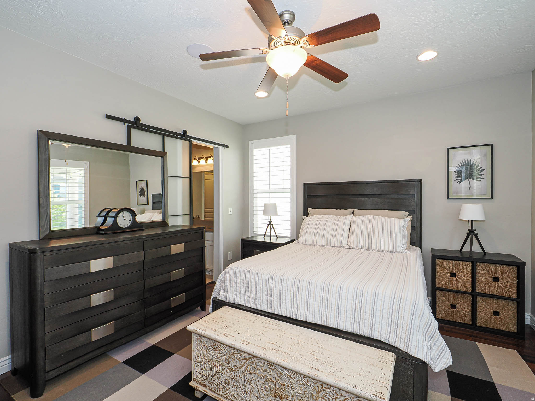 DAYBREAK - Residential