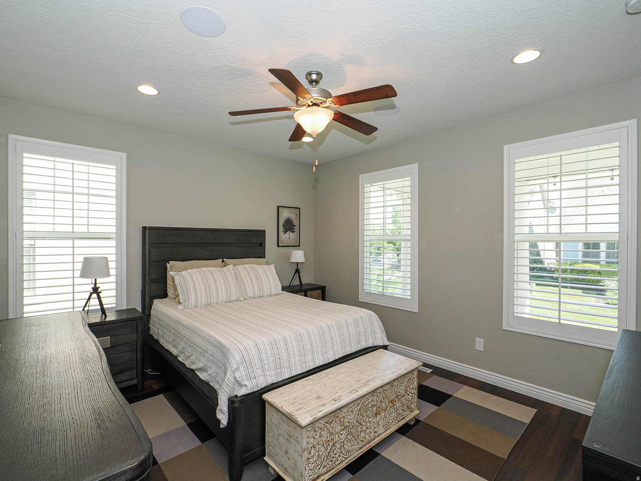 DAYBREAK - Residential