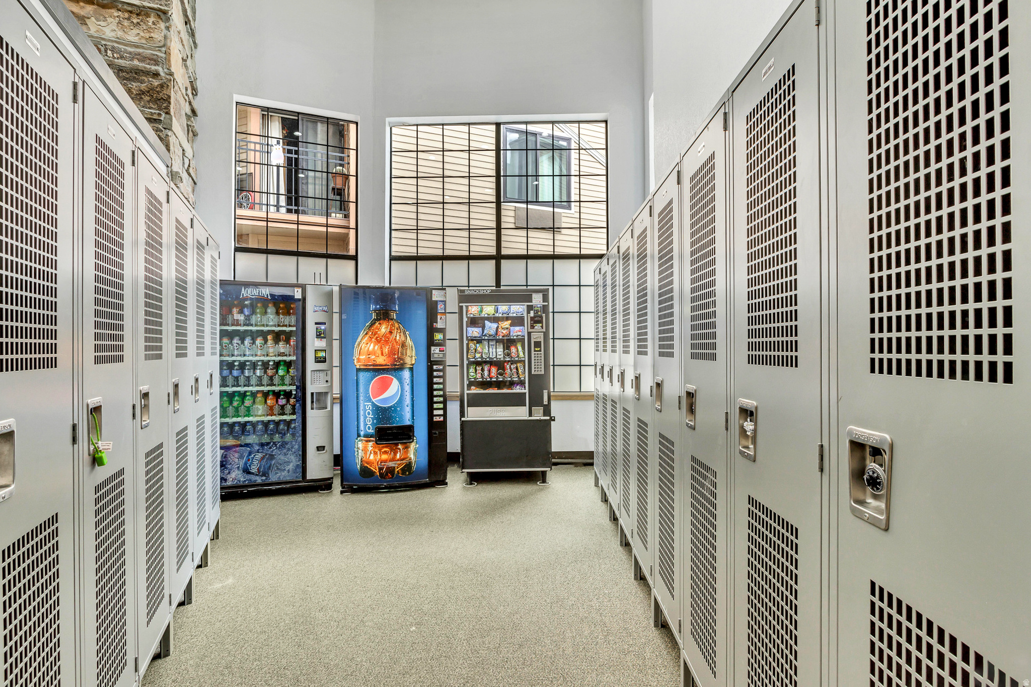 CARRIAGE HOUSE - Residential