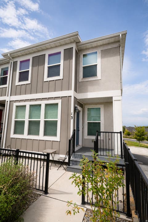 Townhouse For Sale - 1285 W Winchester St #13<br/> Murray, UT 84123