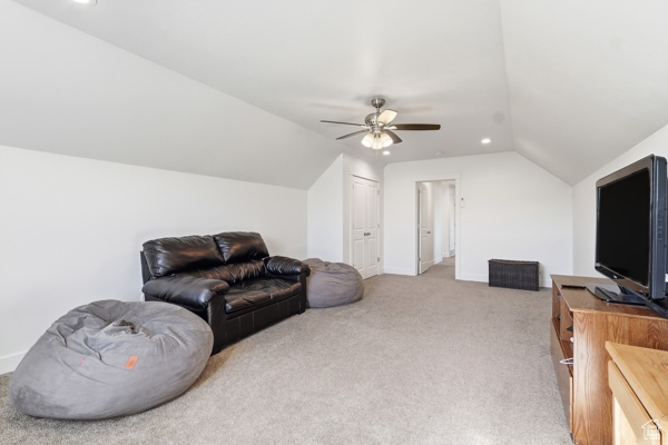 AMR5 MINOR SUBDIVISION - Residential