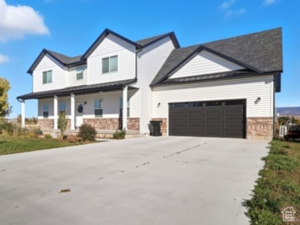 Photo of 637 S 4TH W W, Preston, ID 83263 (MLS # 2068513)