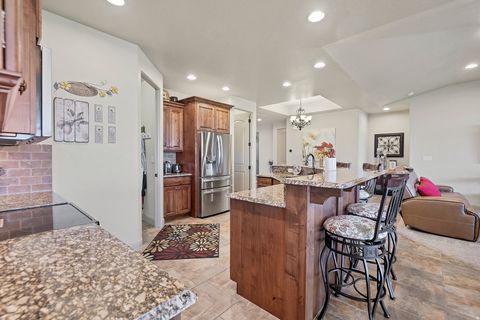 Tiny photo for 2212 CHIPPENHAM CT, Saint George, UT 84770 (MLS # 2124734)