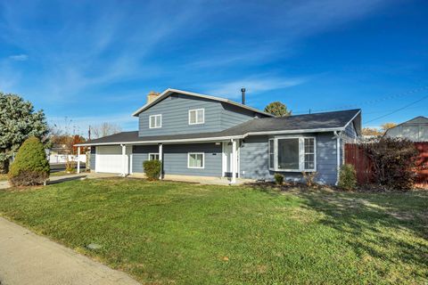 Photo of 3062 W 3800 S, West Valley City, UT 84119 (MLS # 2122637)