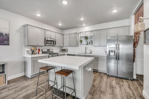 Tiny photo for 1217 S 200 E, Spanish Fork, UT 84660 (MLS # 2133904)