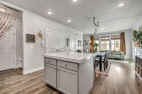 Tiny photo for 1217 S 200 E, Spanish Fork, UT 84660 (MLS # 2133904)