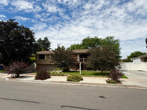 Tiny photo for 6246 S LORREEN DR, Murray, UT 84121 (MLS # 2172874)