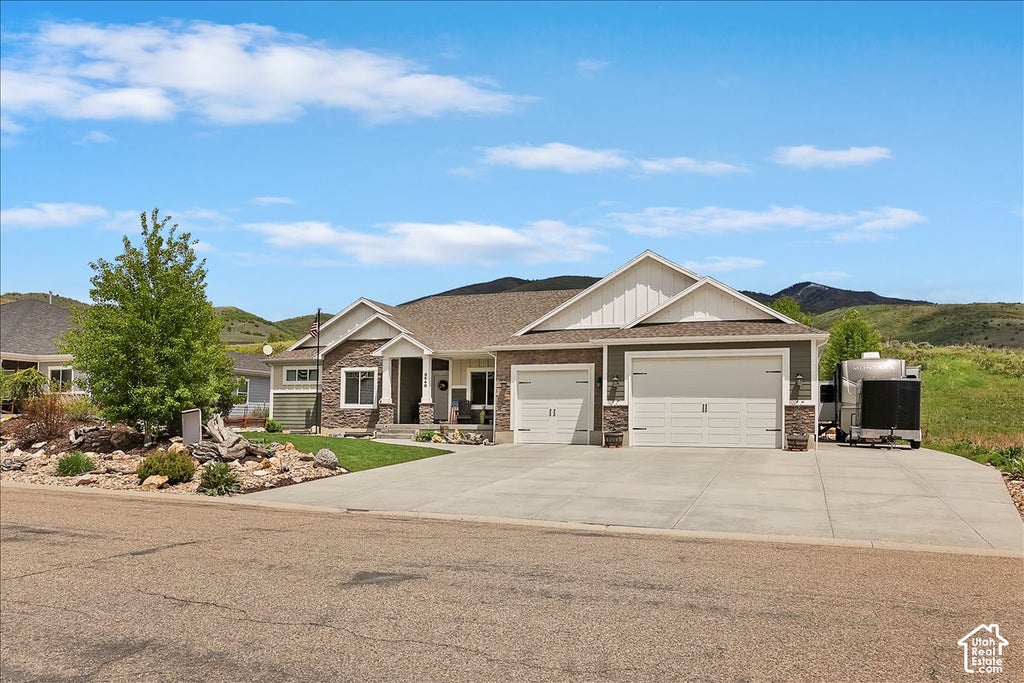 Photo of 4548 N SHEEP CREEK DR, Eden, UT 84310 (MLS # 2191937)