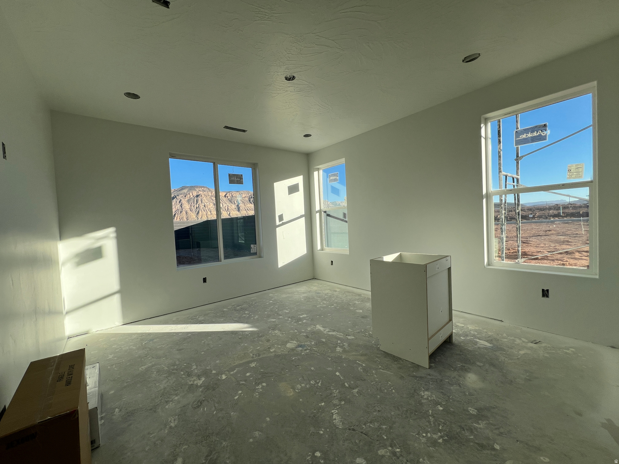 CORDERO - Residential