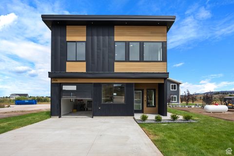 Homes For Sale - 2956 S Country Club Dr<br/> Rich County, Garden City, UT 84028