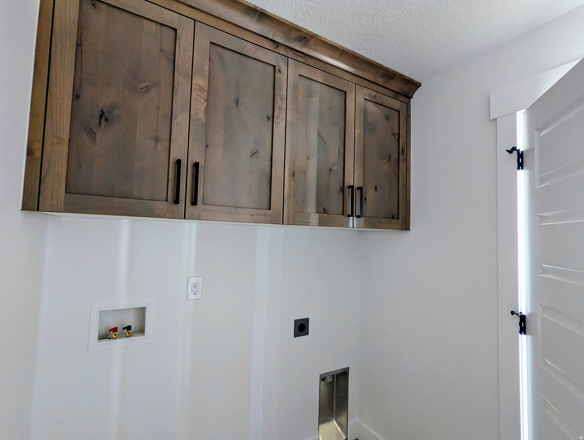 OVERLAKE ESTATES - Residential