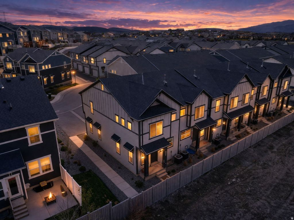 Photo of 4423 E LONGLEAF LN, Eagle Mountain, UT 84005 (MLS # 2148300)