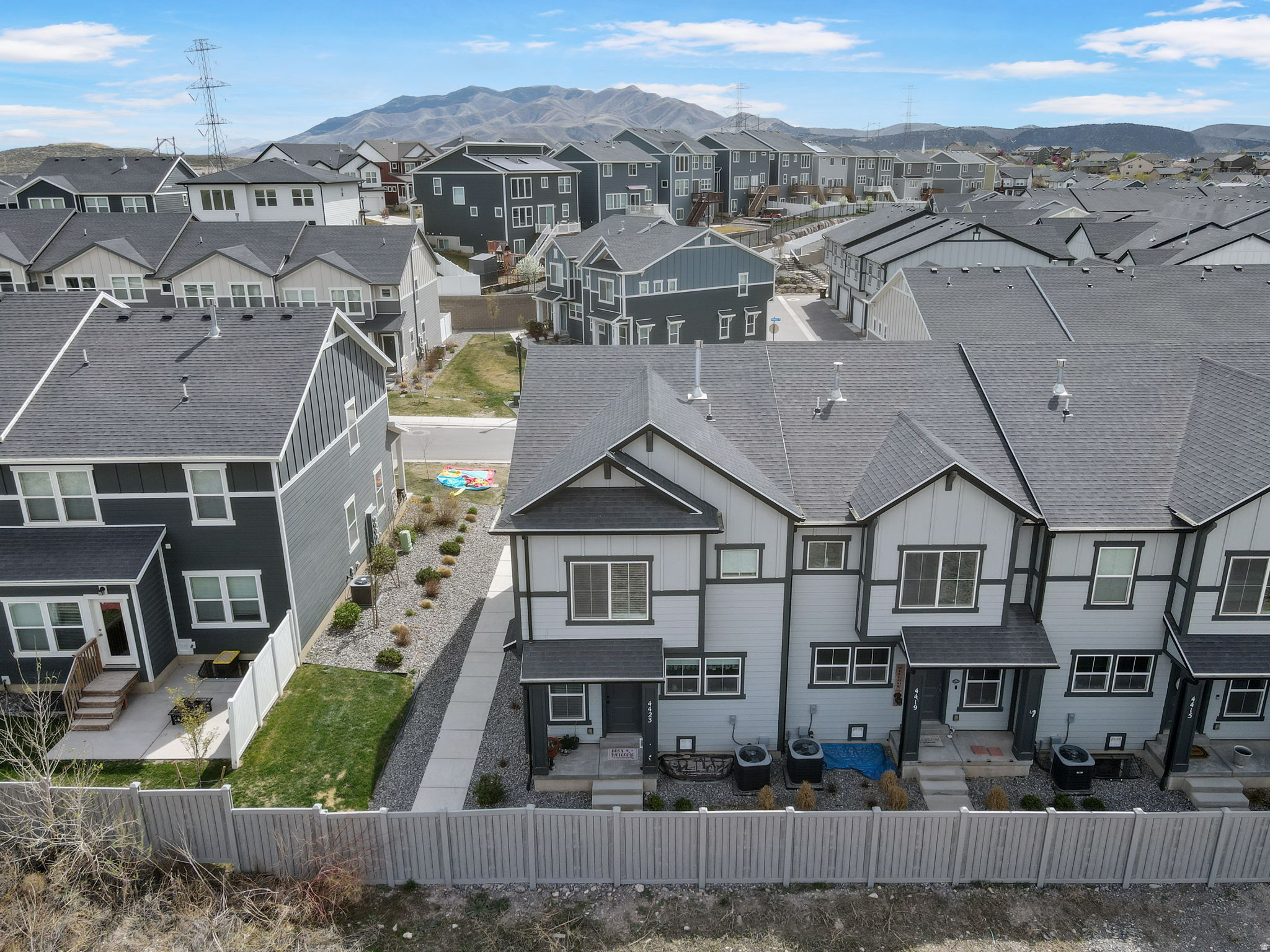 SCENIC MOUNTAIN - Residential