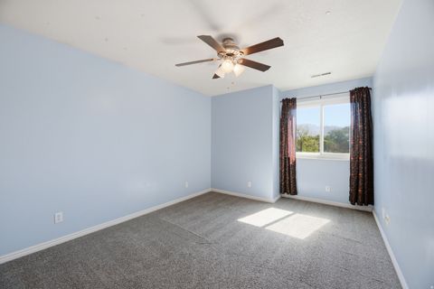 Tiny photo for 6574 S MURRAY BLUFFS DR, Murray, UT 84123 (MLS # 2158267)