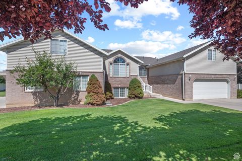 Photo of 90 S 200 E, Lindon, UT 84042 (MLS # 2092700)