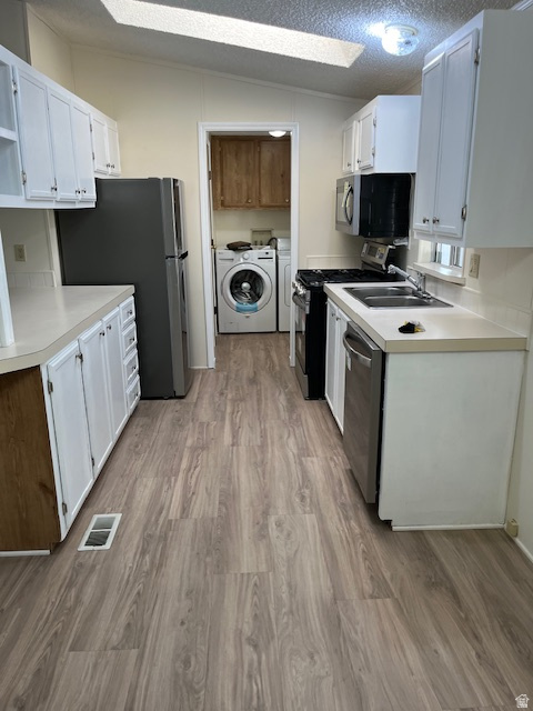 MAJESTIC MEADOWS - Residential