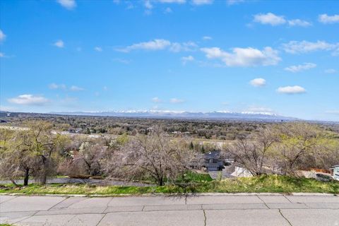 Tiny photo for 3088 E SILVER HAWK DR S, Holladay, UT 84121 (MLS # 2122096)