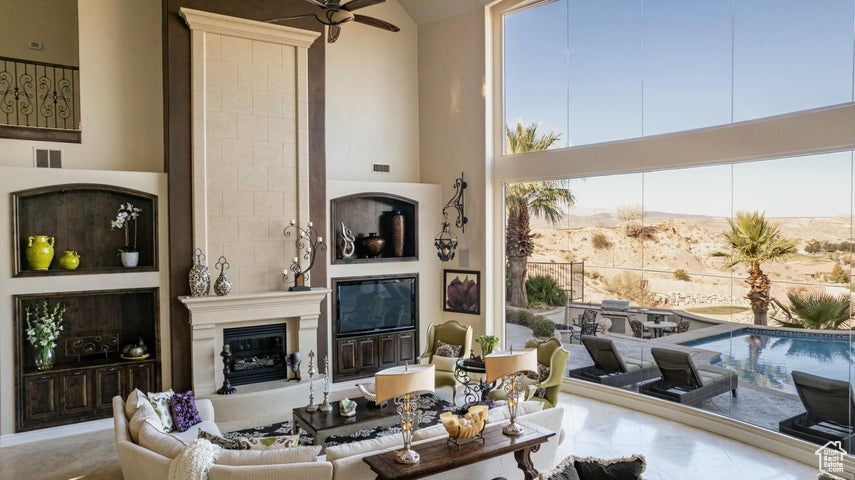 THE HIGHLANDS AT GREEN VALLEY - Residential