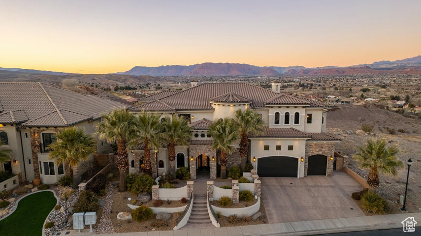 THE HIGHLANDS AT GREEN VALLEY - Residential