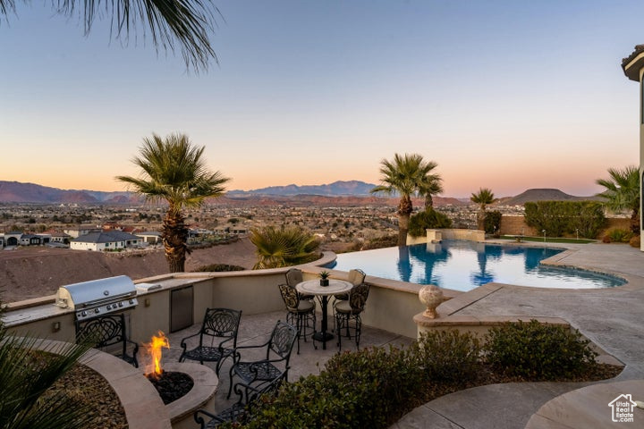 THE HIGHLANDS AT GREEN VALLEY - Residential