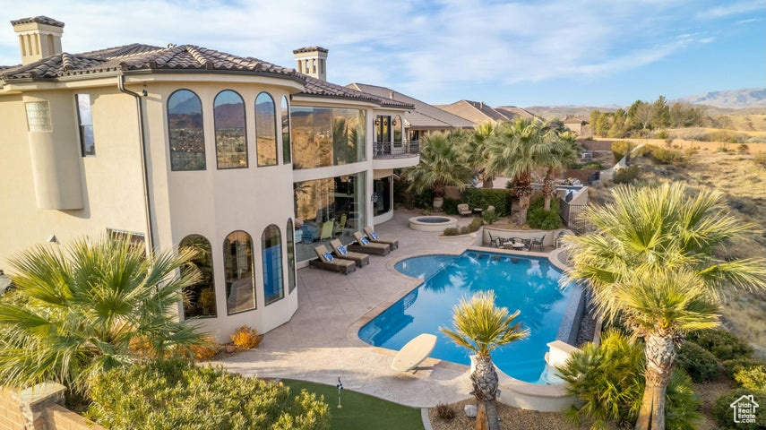 THE HIGHLANDS AT GREEN VALLEY - Residential