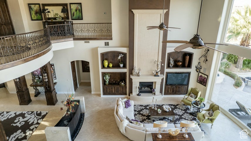 THE HIGHLANDS AT GREEN VALLEY - Residential