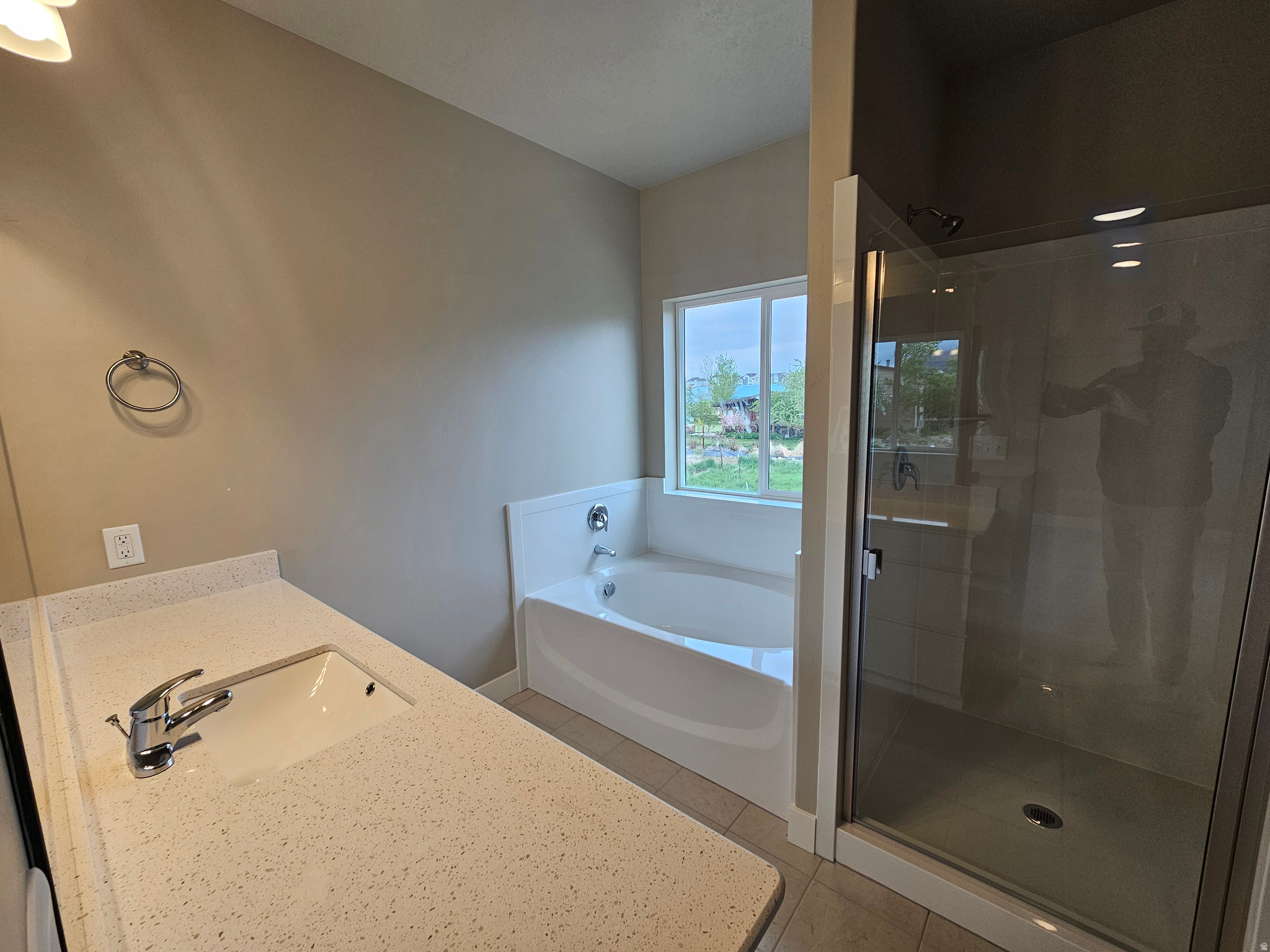 RUSTY RIDGE - Residential