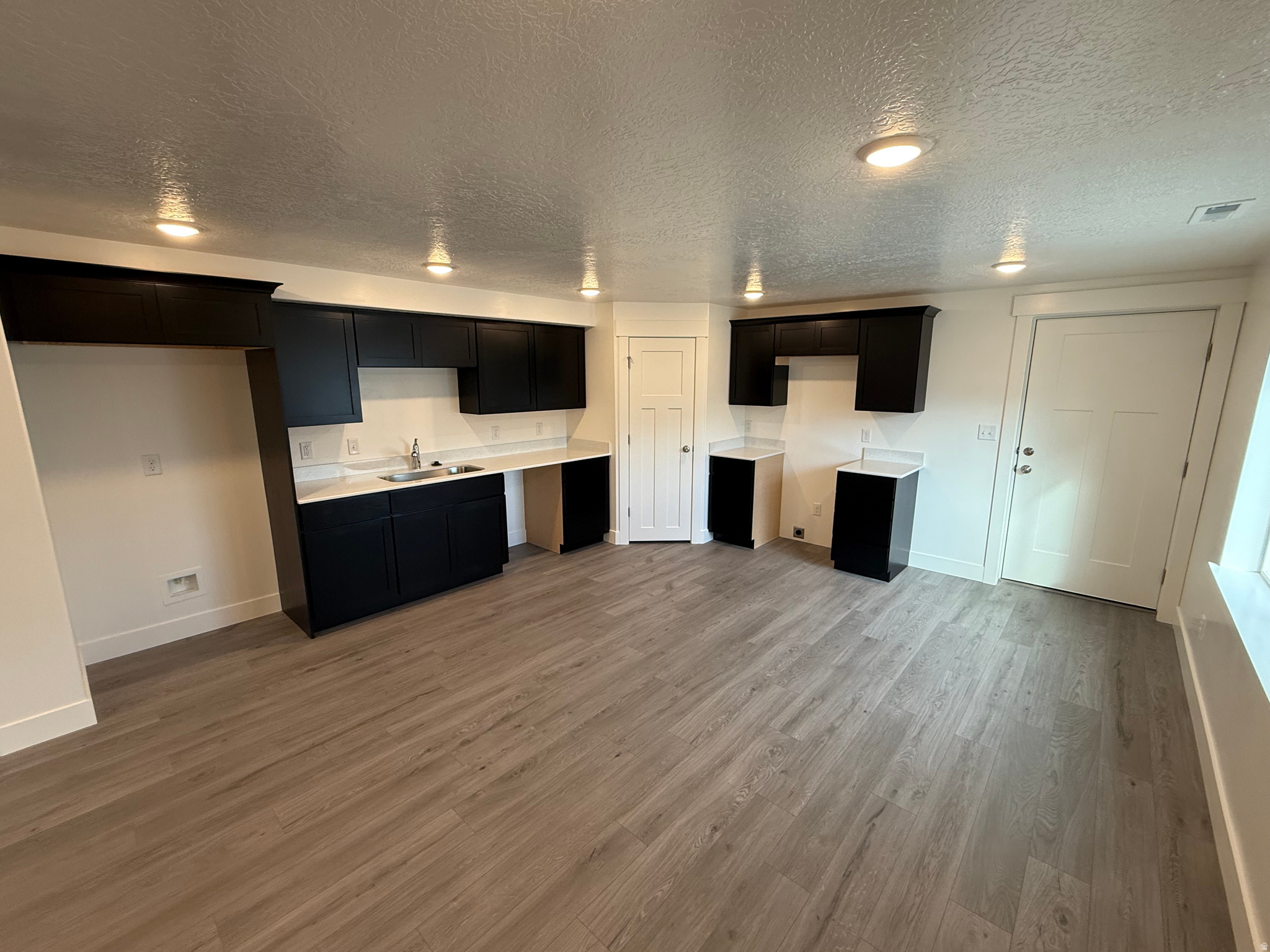 RUSTY RIDGE - Residential