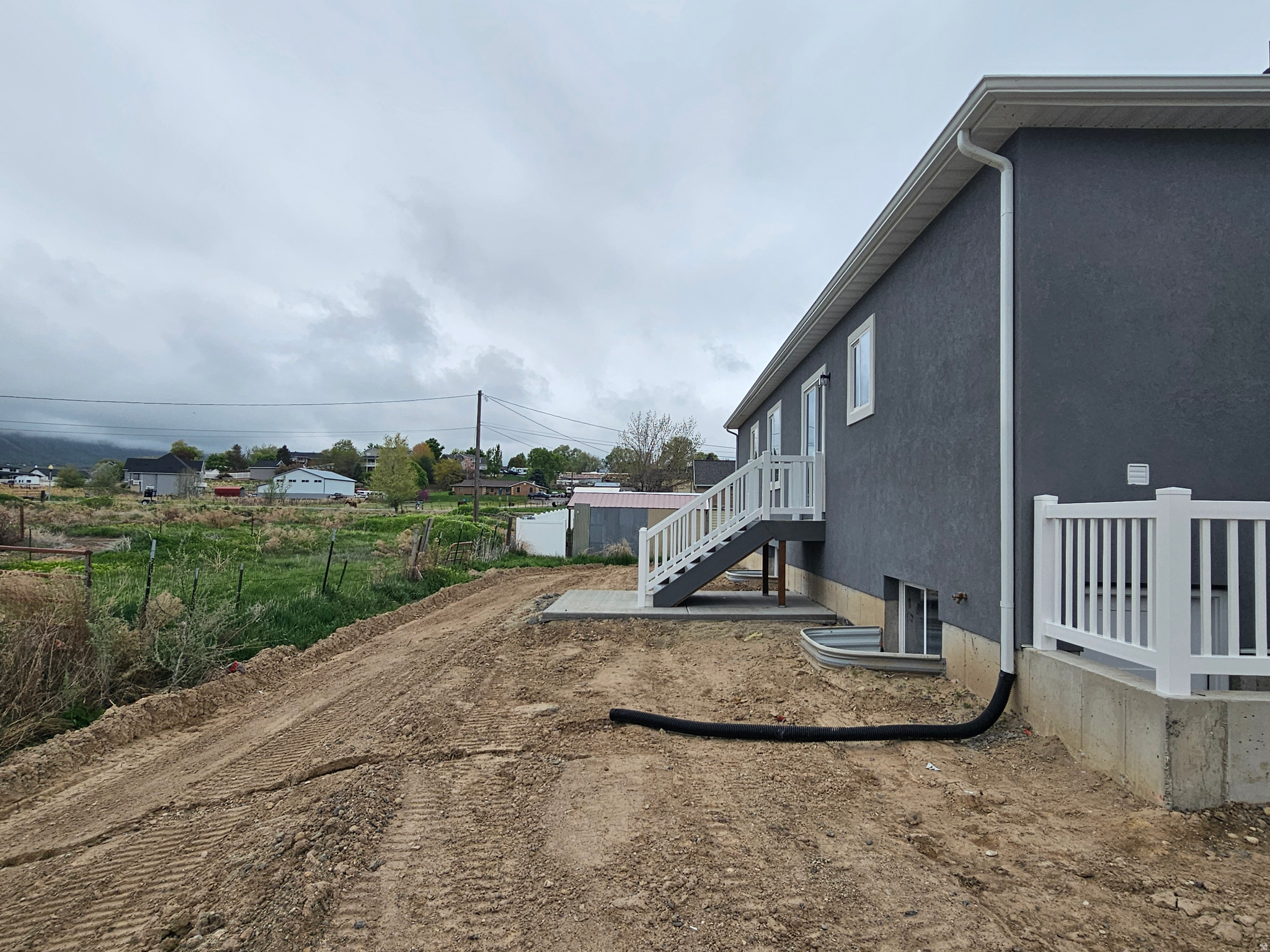 RUSTY RIDGE - Residential