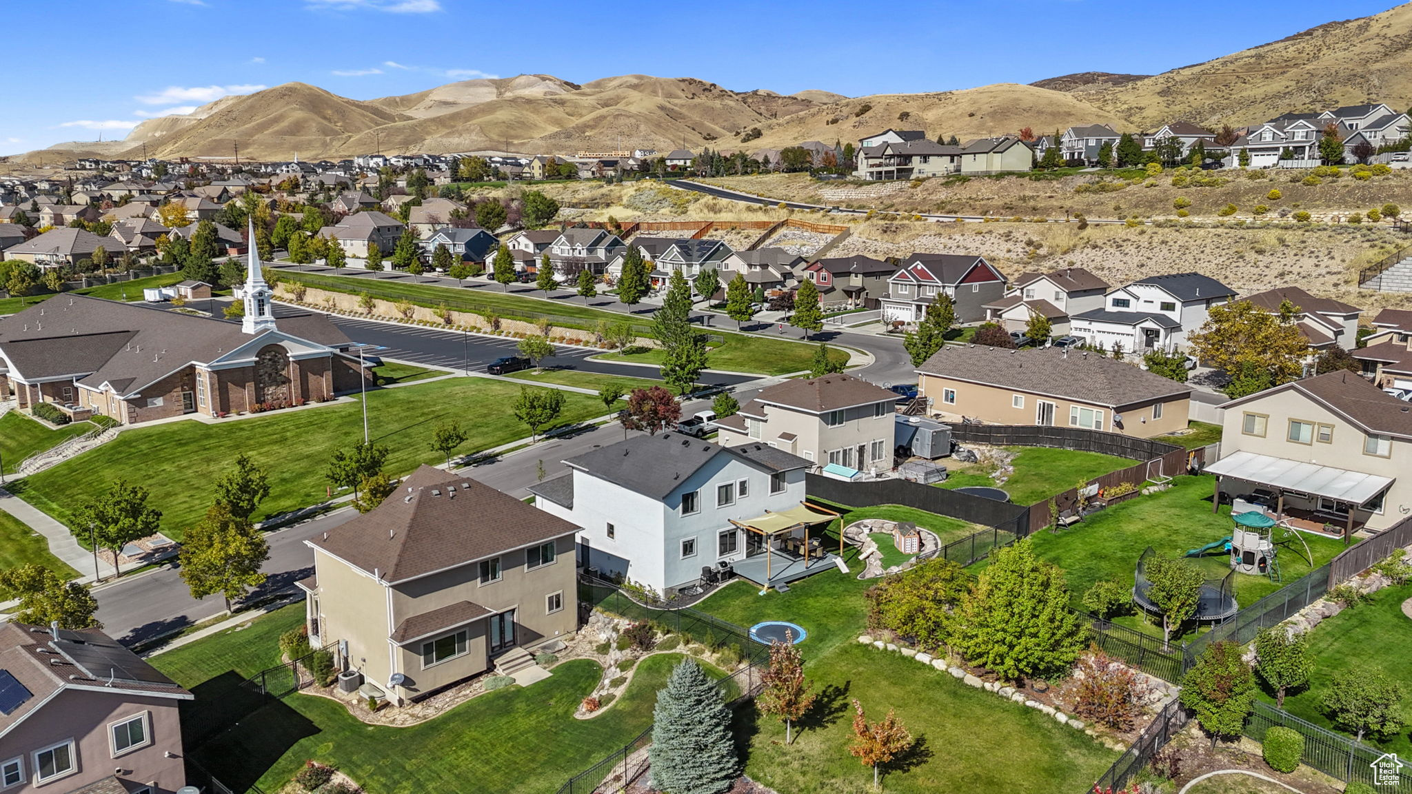 HUNTER CHASE - Residential