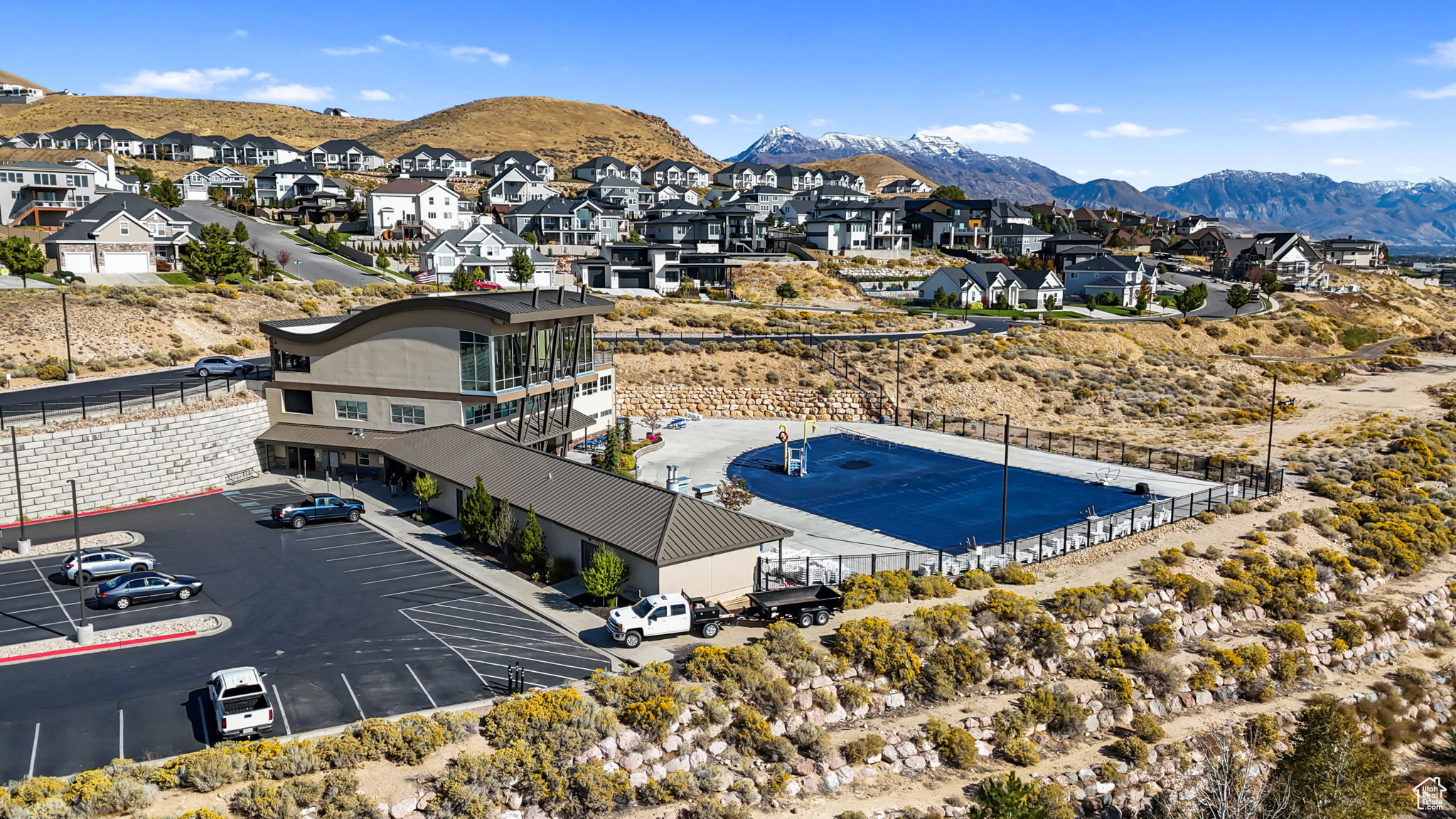HUNTER CHASE - Residential