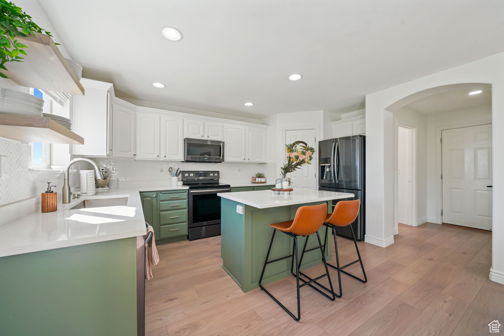 HUNTER CHASE - Residential