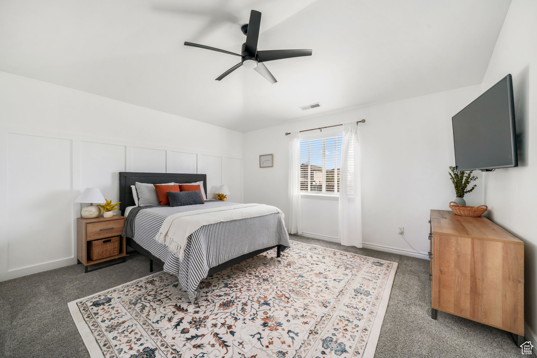 HUNTER CHASE - Residential