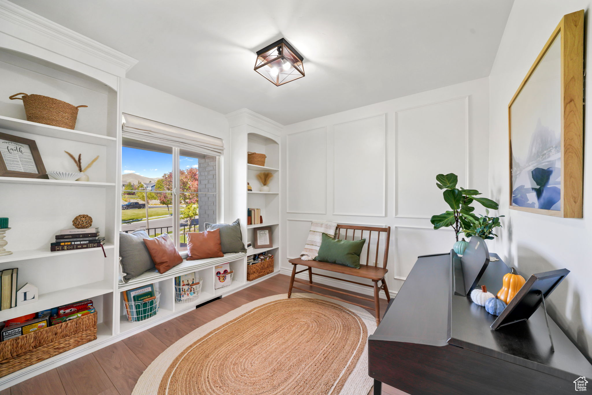 HUNTER CHASE - Residential