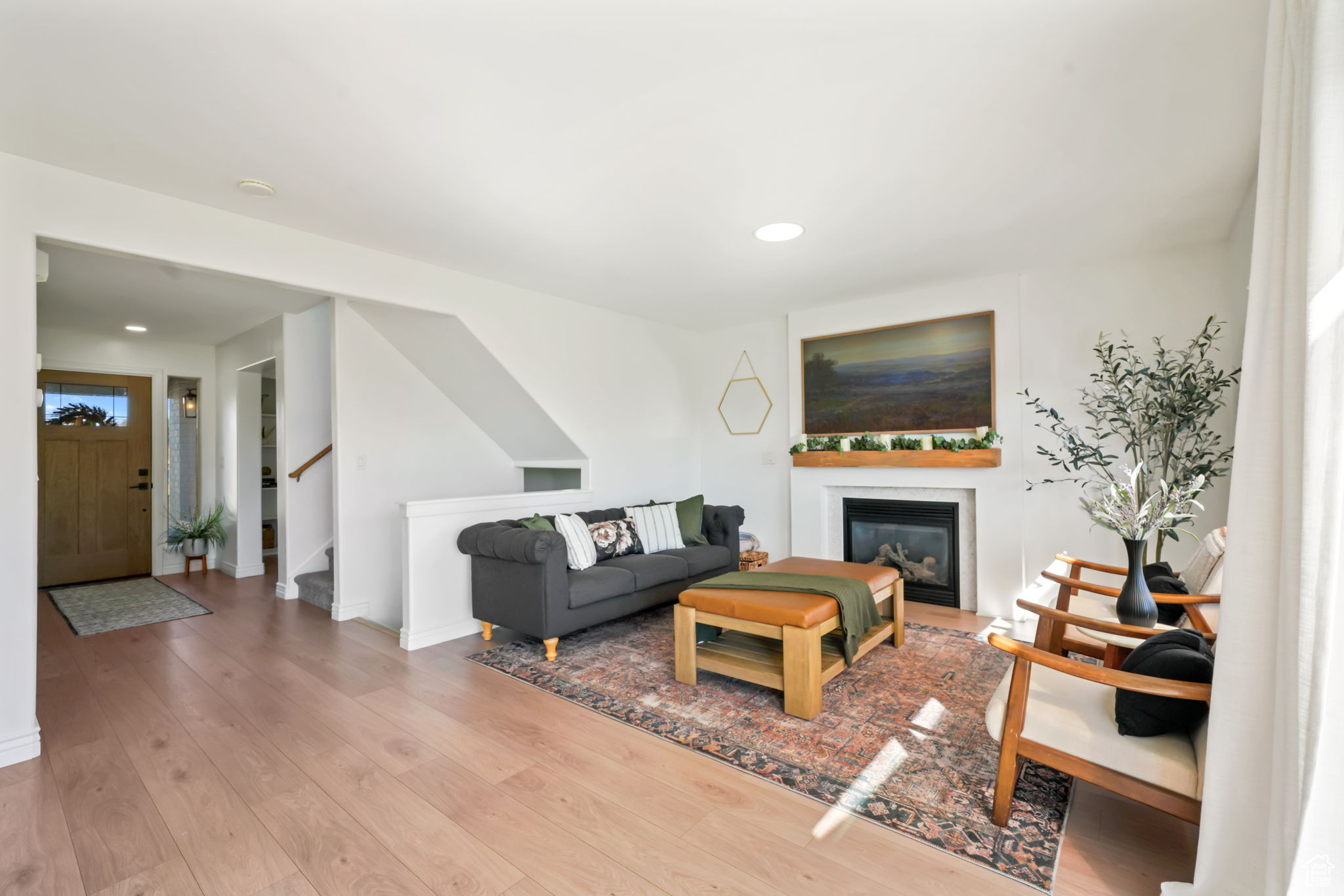 HUNTER CHASE - Residential