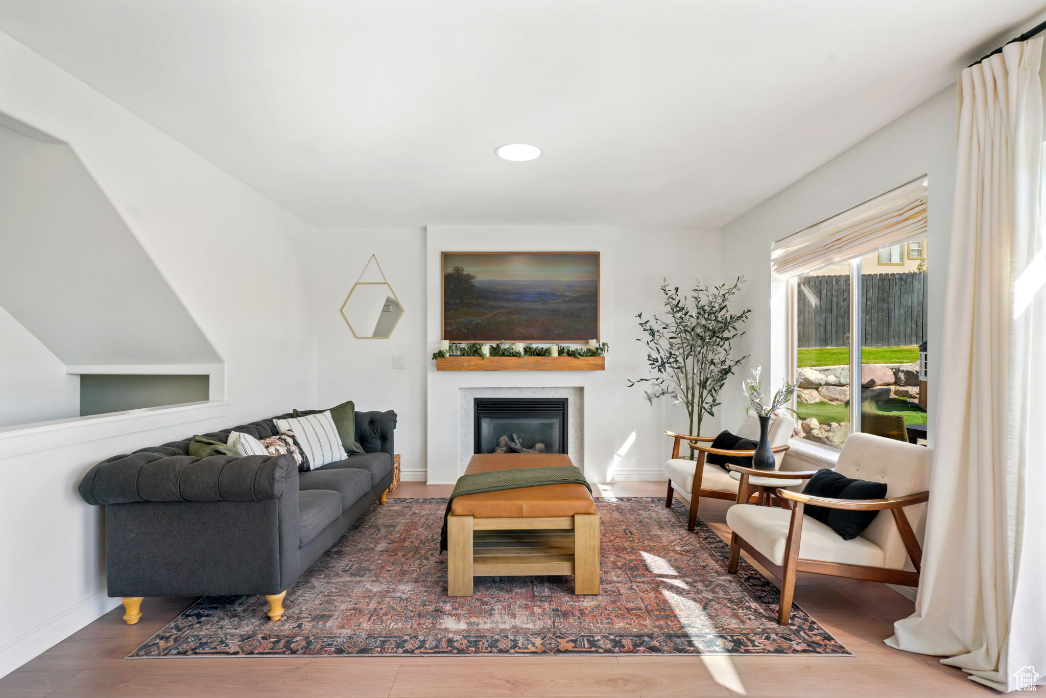HUNTER CHASE - Residential