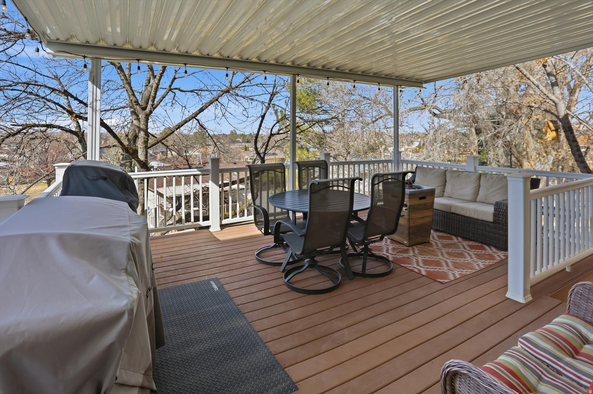 WALDEN HILL - Residential