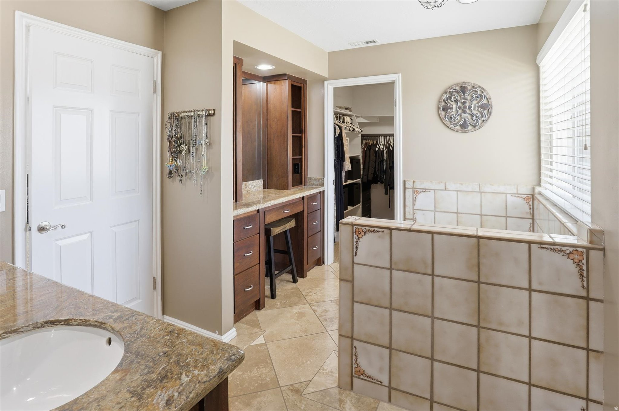 WALDEN HILL - Residential