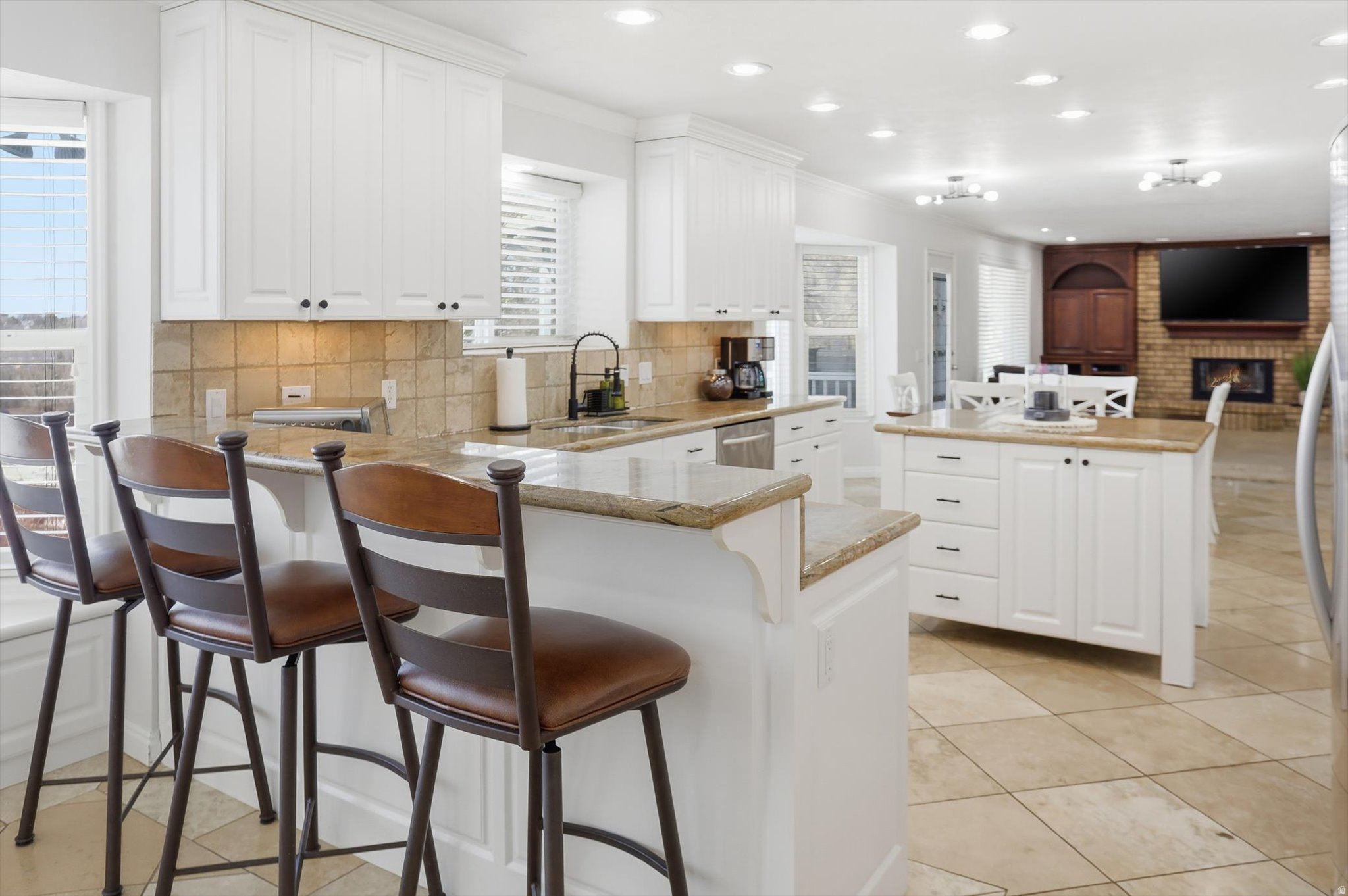 WALDEN HILL - Residential